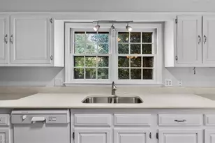 2102 Cleburne St, Greensboro, NC 27408 - Photo 14