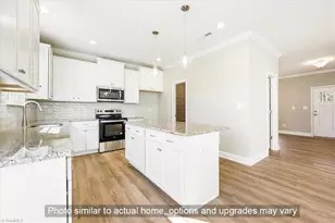 6406 Gardenview Rd, Pleasant Garden, NC 27313 - Photo 6