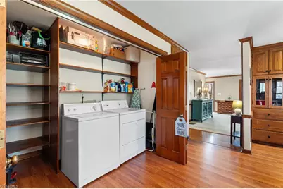 3990 Walnut Hills Drive, Winston-Salem, NC 27106 - Photo 12