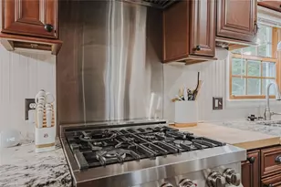 2045 Westover Terrace, Burlington, NC 27215 - Photo 18