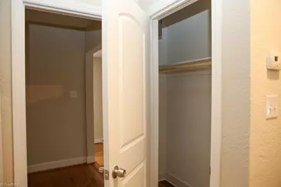 1220 W Market Street, Greensboro, NC 27403 - Photo 18