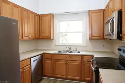 1220 W Market Street, Greensboro, NC 27403 - Photo 8