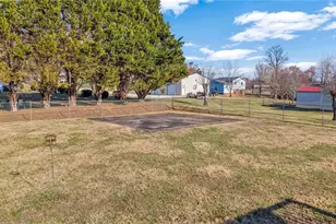 166 Lynnewood Dr, Mount Airy, NC 27030 - Photo 10