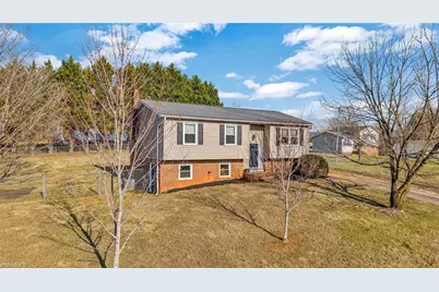 166 Lynnewood Drive, Mount Airy, NC 27030 - Photo 2