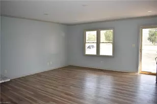 5285 E Holly Grove Rd, Thomasville, NC 27360 - Photo 18