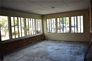 5285 E Holly Grove Rd, Thomasville, NC 27360 - Photo 30