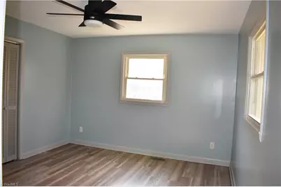 5285 E Holly Grove Road, Thomasville, NC 27360 - Photo 16