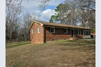 5285 E Holly Grove Road, Thomasville, NC 27360 - Photo 2