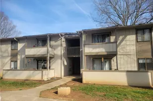 2240 Sunderland Rd, Winston-Salem, NC 27103 - Photo 1