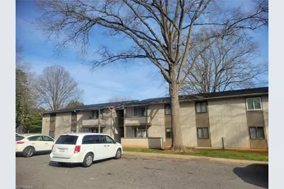 2240 Sunderland Road #53N, Winston-Salem, NC 27103 - Photo 2