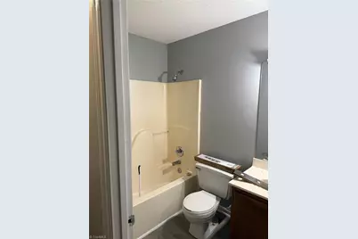 8 Kings Forest Court, Greensboro, NC 27405 - Photo 10