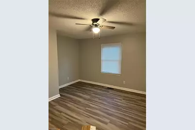 8 Kings Forest Court, Greensboro, NC 27405 - Photo 2