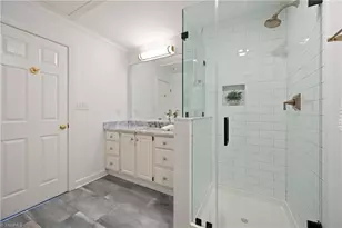 3300 Forsyth Dr, Greensboro, NC 27407 - Photo 28