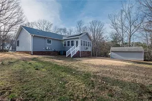 1070 Dun Ave, Walnut Cove, NC 27052 - Photo 6