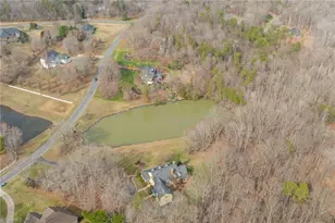 7902 Southerland Dr, Browns Summit, NC 27214 - Photo 48