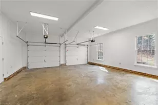 7902 Southerland Dr, Browns Summit, NC 27214 - Photo 44