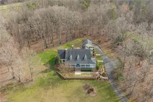 7902 Southerland Dr, Browns Summit, NC 27214 - Photo 48