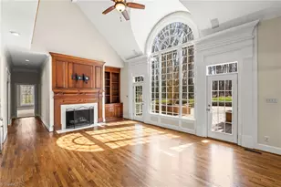 7902 Southerland Dr, Browns Summit, NC 27214 - Photo 14