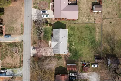 1714 Fairview Street, Burlington, NC 27215 - Photo 16