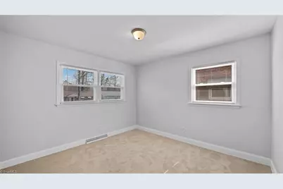 1702 Eastwood Avenue, Greensboro, NC 27401 - Photo 14