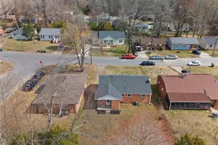 1702 Eastwood Ave, Greensboro, NC 27401 - Photo 20