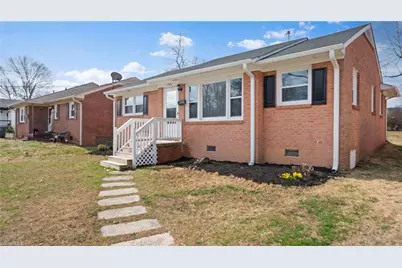 1702 Eastwood Avenue, Greensboro, NC 27401 - Photo 2