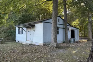 4869 Old Edgar Rd, Sophia, NC 27350 - Photo 8