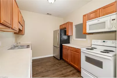 3009 Winston Drive #90, Burlington, NC 27215 - Photo 8