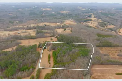 3364 Nc Highway 66 S, Westfield, NC 27053 - Photo 4