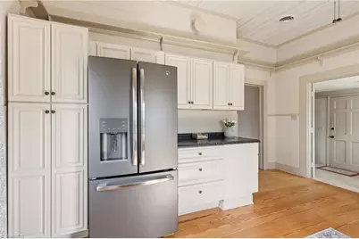 505 W Decatur Street, Madison, NC 27025 - Photo 26