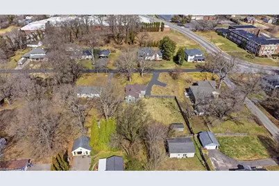 505 W Decatur Street, Madison, NC 27025 - Photo 40