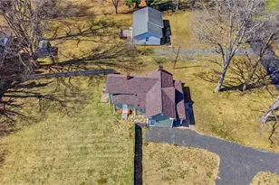 505 W Decatur St, Madison, NC 27025 - Photo 36