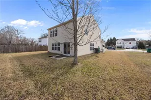 4043 Windstream Ct, Jamestown, NC 27282 - Photo 34