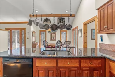 9204 Nc Highway 109, Wallburg, NC 27107 - Photo 10