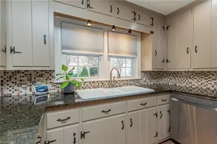 136 Howard Ave, Boonville, NC 27011 - Photo 20