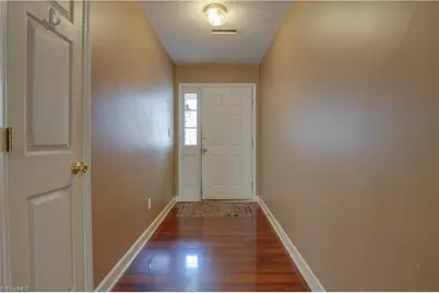 3940 Glenn Knoll Lane, Winston-Salem, NC 27107 - Photo 8