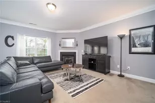 15 Harvest Oak Ct, Greensboro, NC 27406 - Photo 10