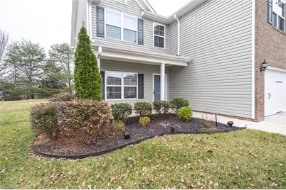 15 Harvest Oak Court, Greensboro, NC 27406 - Photo 4