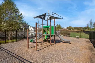 1843 Ashen St, Kernersville, NC 27284 - Photo 14