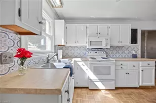 112 Logan Ct, King, NC 27021 - Photo 10