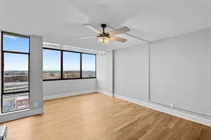 1101 N Elm St, Greensboro, NC 27401 - Photo 12