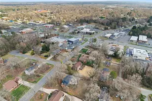 204 N Gurney St, Burlington, NC 27215 - Photo 38