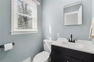 204 N Gurney St, Burlington, NC 27215 - Photo 28