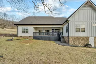 153 Crossmor Dr, Todd, NC 28684 - Photo 36