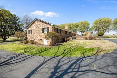 6262 Nc Highway 109, High Point, NC 27265 - Photo 44