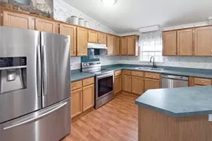 204 Freeman Ridge Trail, Pilot Mountain, NC 27041 - Photo 4