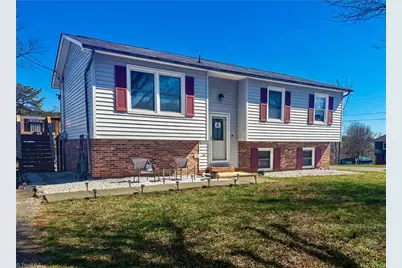 110 Wallace Street, Boonville, NC 27011 - Photo 1