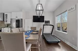 5572 Friendship Glen Dr, Browns Summit, NC 27214 - Photo 14