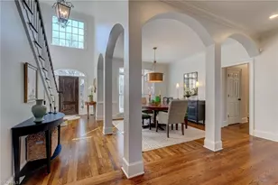 7 Foxglove Ln, Greensboro, NC 27455 - Photo 8