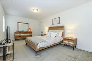 3805 Bissett Wy, Greensboro, NC 27405 - Photo 16